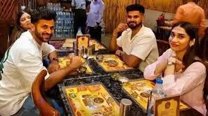 shreyas iyer gf